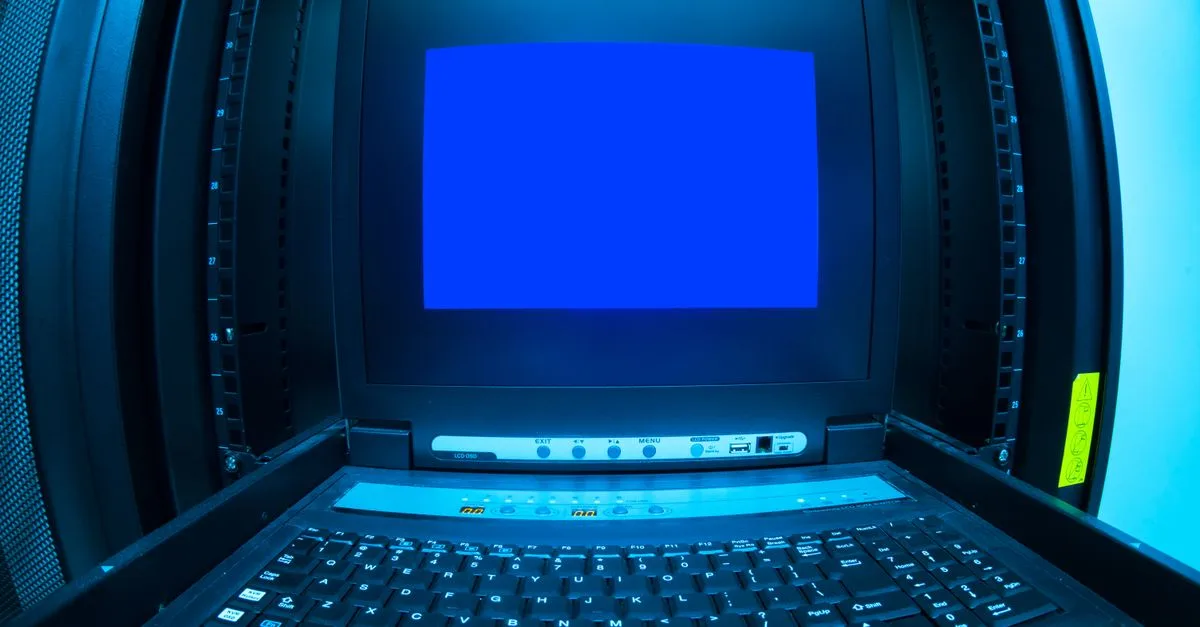 CrowdStrike: grave apagão cibernético afeta a Microsoft e provoca tela azul
